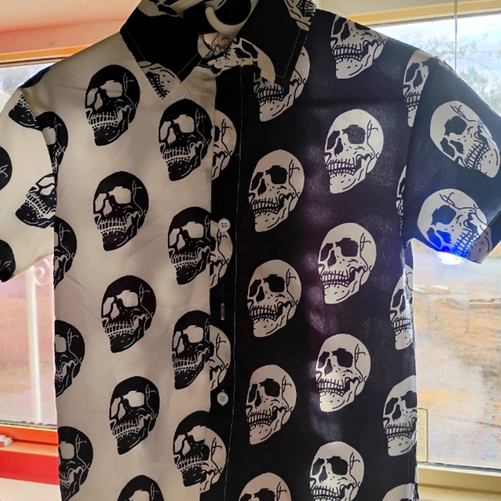 Boys Skull Button Up Shirt